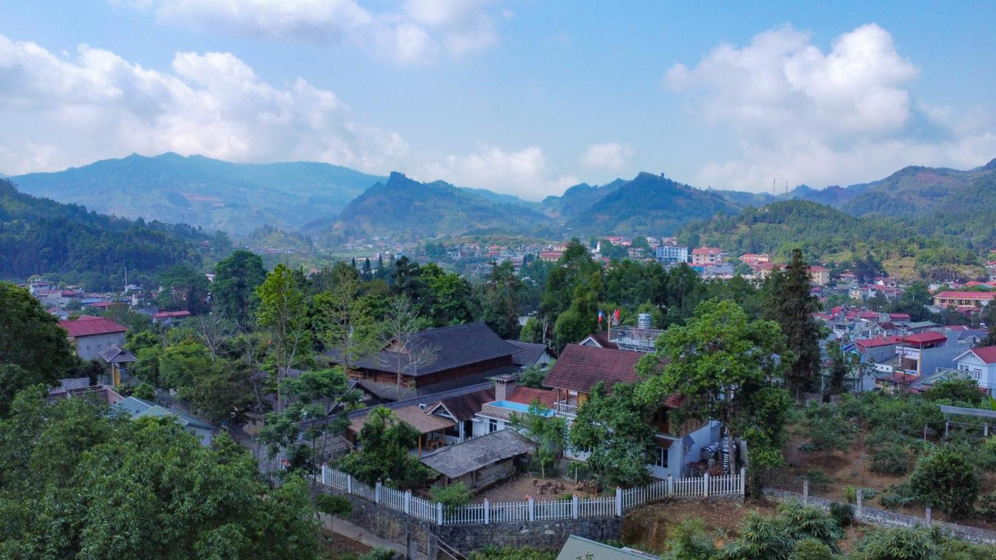 Huy Trung Homestay Bac Ha  Zewnętrze zdjęcie